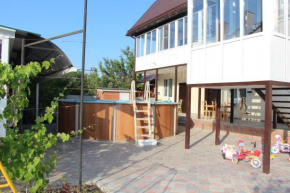 Guest house on Primorskiy